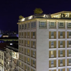 4* Szálloda Renaissance Mediterraneo